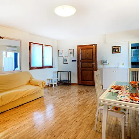 Attic Luna Blu Apartament Siena